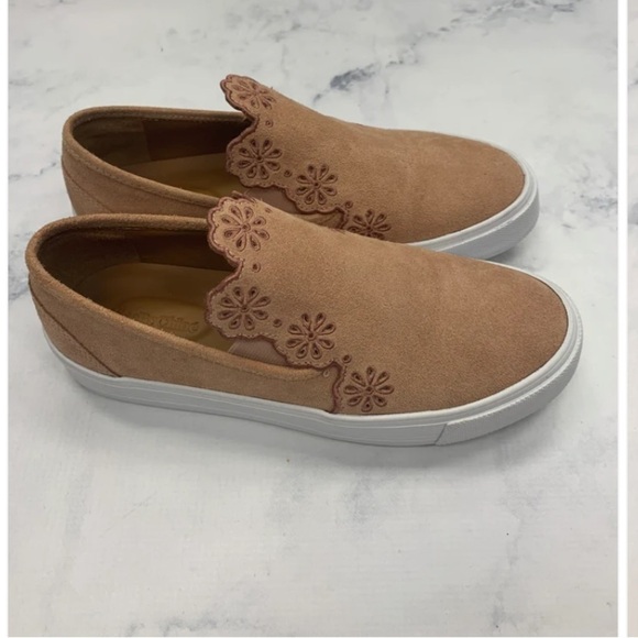 See By Chloe Blush Platform Slip on Sneakers - Picture 4 of 4